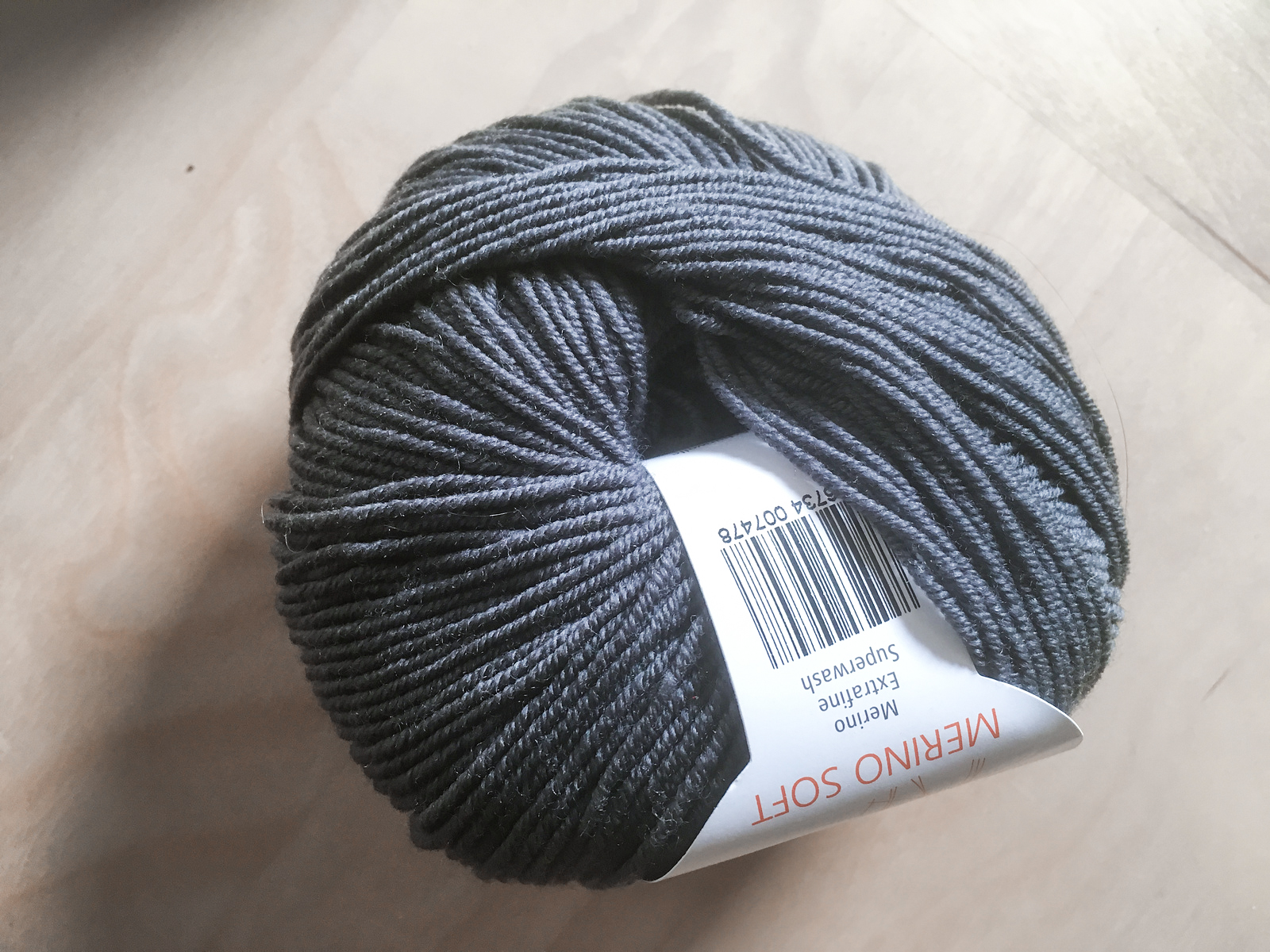 Knitting From Stash: How to design shawl knitting patterns based on yarn