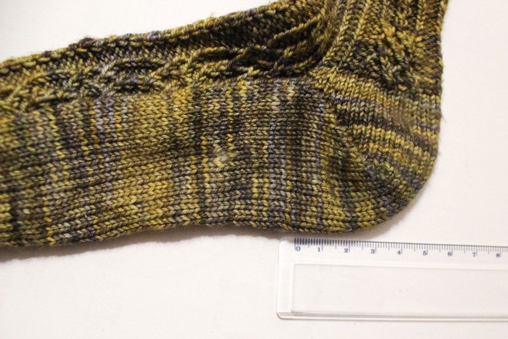 Knitting Socks That Fit: Resizing your knitted socks
