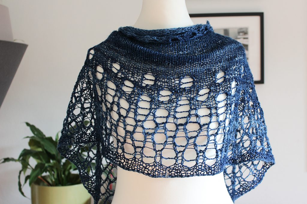 Milk Silk shawl by Julia Riede